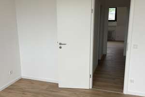 Komplett renovierte 3-Zimmer-Maisonette-Wohnung mit 2 Balkonen, modernem Bad und Gäste-WC – Heinrich-Pesch-Straße 20, 41239 Schrievers, Mönchengladbach – Vorschaubild 6