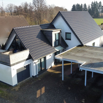 Charmantes Mehrfamilienhaus in Lage – Ihre Investitionschance!