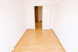 **leerstehende, 3-Zimmer-Wohnung mit Terrasse und angrenzendem Gartenbereich** – Die vollständige Adresse der Immobilie erhältst du vom Anbieter., 13156 Niederschönhausen, Berlin – Vorschaubild 6