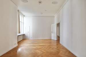 REPRÄSENTATIVER ALTBAU - HOHE DECKEN, STUCK, FISCHGRÄTPARKETT & BALKON - KU'DAMM-KIEZ – Hektorstr. 17 mw, 10711 Halensee, Berlin – Vorschaubild 18