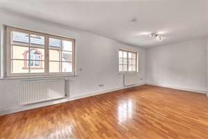 HISTORIC SINGLE-FAMILY HOUSE! With approx. 230m², 7.5-room, 5.5-bed, 2.25-bath and XL roof terrace – Die vollständige Adresse der Immobilie erhältst du vom Anbieter., 55294 Bodenheim – Vorschaubild 12