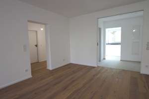Exklusive Terrassenwohnung inkl. Einliegerwohnung mit Garten in Bestlage Nymphenburg – Böcklinstr. 17, 80638 Neuhausen, München – Vorschaubild 3