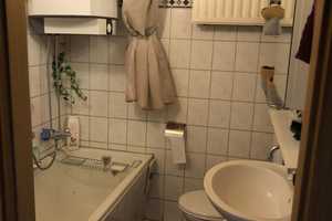 Duisburg Hochfeld,  2 Zi. Wohnung mit Küche und Balkon, Blick ins Grüne – Duisburg – Vorschaubild 5