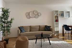 3-room apartment FOR A TIME!!! with balcony and underground parking space – Isoldenstraße 58, 80804 München – Vorschaubild 1