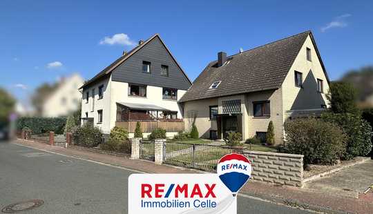 Bild von Zwei Häuser, fünf Wohneinheiten – vielfältige Nutzungsmöglichkeiten! (SY-1020-132)