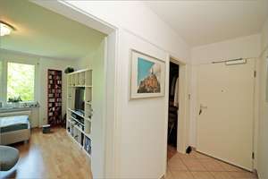 Hochwertig ausgestattete 4-Zimmer-Wohnung mit Erbbaurecht – Attraktive Kapitalanlage – Fritz Meyer Weg 25b, 81925 Oberföhring, München – Vorschaubild 9