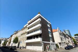 ca. 200m² - Wohnung über 2 Etagen mit Doppelgarage am Hofgarten (D-Pempelfort)