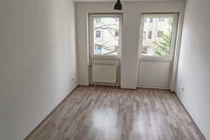 Zentral gelegene 3-Zimmer-Wohnung am Tivoli,  Nähe Hauptbahnhof ab 01.7.2025 oder früher – Rüppurrer Str. 106, 76137 Karlsruhe – Vorschaubild 12