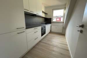 Großzügige & frisch renovierte 3 Zimmer Wohnung in Pforzheim