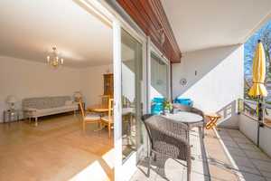 Sofort bezugsfreie & Helle 3-Zi.-Wohnung mit Sonniger Süd-Loggia und großem Hobbyraum – München – Vorschaubild 3