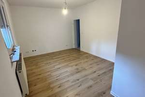exklusive 2-Zimmer-Wohnung mit Einbauküche in Stuttgart – Beutelsbacher Straße 25, 70327 Untertürkheim (Ortsteil), Stuttgart – Vorschaubild 4