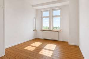 Großzügige 3,5-Zimmer-Wohnung mit Altbauflair, EBK und Tageslichtbad – Die vollständige Adresse der Immobilie erhältst du vom Anbieter., 28207 Hastedt, Bremen – Vorschaubild 4