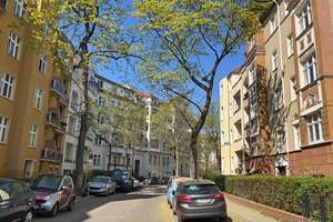 Im Herzen Friedenaus! Ruhige Altbau-Wohnung; 2 Zimmer, neue Küche, Stuck, Holzdielen, Balkon. – Die vollständige Adresse der Immobilie erhältst du vom Anbieter., 12161 Friedenau, Berlin – Vorschaubild 16