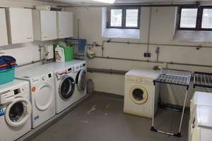 PROVISIONSFREI: Stilvoll sanierte 3-Zimmer-Wohnung mit Loggia, neuer Einbauküche, Parkett – Luzernerweg 64, 51063 Mülheim (Ortsteil), Köln – Vorschaubild 25