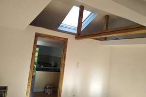Sonnendurchflutetes 2,5-Zimmer-Dachgeschossstudio mit EBK in Offenbach, teilmöbliert – Mittelseestrasse 38, 63065 Wilhelmschule, Offenbach am Main – Vorschaubild 5