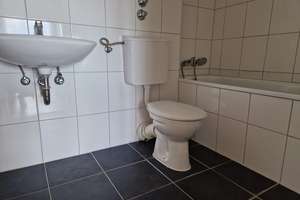 1-Zimmer-Wohnung - aktuell in Renovierung! – Gernsheimer Straße 8, 51107 Ostheim, Köln – Vorschaubild 1