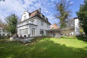 Repräsentative Altbauvilla in Bestlage – Neuhausen-Nymphenburg