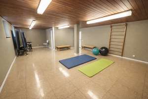 Frisch sanierte 2-Zimmer-Hochparterrewohnung in gepflegter  Wohnanlage mit Pool & Sauna – Die vollständige Adresse der Immobilie erhältst du vom Anbieter., 22297 Winterhude, Hamburg – Vorschaubild 18