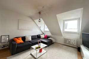 LICHTDURCHFLUTETE 3-ZIMMER-WOHNUNG MIT DACHBODEN IN TOPQUARTIER – Lennéstr. 16, 40477 Pempelfort, Düsseldorf – Vorschaubild 6