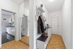 Einziehen & Wohlfühlen: Helle 3-Zimmer-Erdgeschosswohnung mit Garten und PKW-Garage in Köln-Holweide – Die vollständige Adresse der Immobilie erhältst du vom Anbieter., 51067 Holweide, Köln – Vorschaubild 2