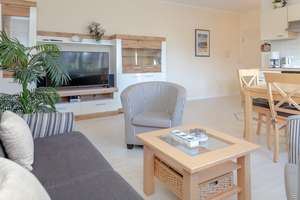 Angebot erbeten:  Großzügiges Wohnhaus mit 5 Wohnungen in Tinnum / Sylt Ost zu verkaufen – Die vollständige Adresse der Immobilie erhältst du vom Anbieter., 25980 Sylt (Gemeinde) – Vorschaubild 4