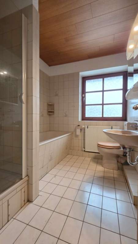 Immobilie in Tremsbüttel - Tremsbüttel: EFH (Bj. 83) +Garage/V´Keller, ca. 297m² Wohn-/Nutzfl., 6 Räume,  ca. 607m² Grundstück - Bild 15