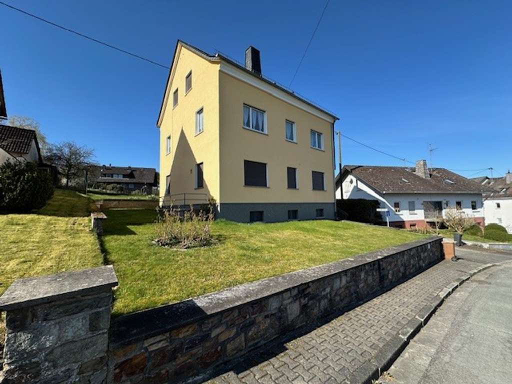 Immobilie in Hohenstein - Freistehendes Haus in Breithardt zu verkaufen. 4 Ebenen - Eckgrundstück 870m² ! - Bild 1