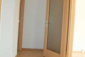 Miet mich mit Einbauküche & Balkon – Lortzingstraße 101, 9119 Chemnitz – Vorschaubild 3