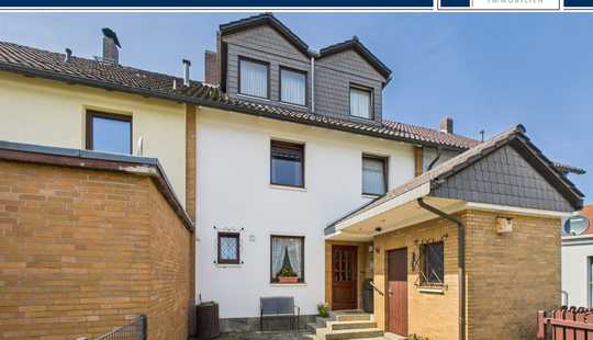 Bild von Gepflegtes Reihenmittelhaus mit ca. 7 m Breite, ca. 192 m² Wohnfläche und Garage in ruhiger Lage