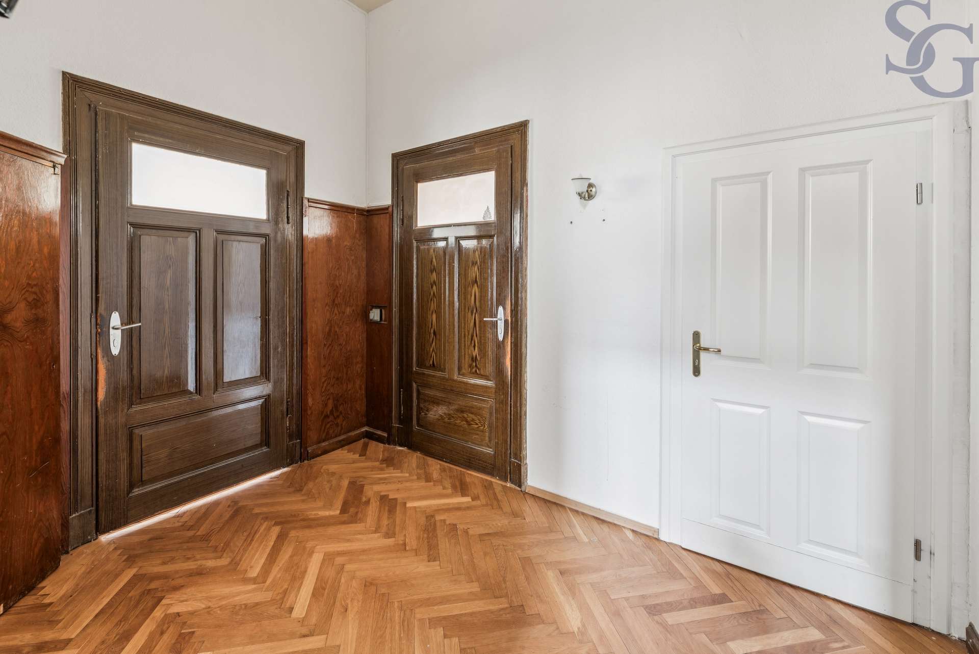 Immobilie in Leisnig - Herrschaftliche Fabrikantenvilla im Herzen der Stadt mit Parkett & Stuck - Bild 7