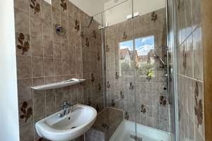 Helle 3-Zimmer-Wohnung mit großem Balkon in ruhiger Lage – Die vollständige Adresse der Immobilie erhältst du vom Anbieter., 70329 Obertürkheim (Ortsteil), Stuttgart – Vorschaubild 12