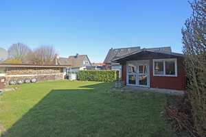 * Wohnen in begehrter Lage * Duschbad * EBK * Keller * Terrasse * Garten * Garage * uvm. * – Herzogtum Lauenburg (Kreis) – Vorschaubild 22
