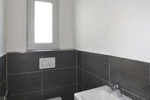 Modernes Traumhaus mit ausgezeichnetem Wohnstandard – Die vollständige Adresse der Immobilie erhältst du vom Anbieter., 56729 Monreal – Vorschaubild 3
