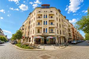 Altbau-Traum im begehrten Samariterviertel: Bezugsfreie 3-Zimmer-Wohnung im Denkmalensemble – Die vollständige Adresse der Immobilie erhältst du vom Anbieter., 10247 Friedrichshain, Berlin – Vorschaubild 1