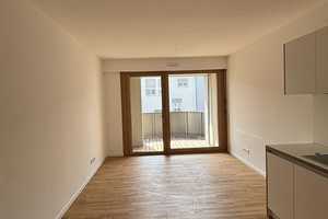 Hoher Wohnkomfort: Exklusive 3-Zimmer-Wohnung mit EBK und Balkon – Aßmannshäuser Str. 34, 65197 Wiesbaden – Vorschaubild 2