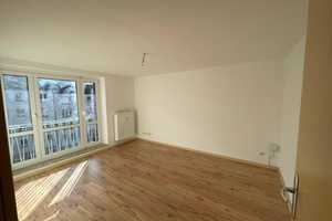 2-Zimmer-Wohnung - Wohnen in Zentrums- und Universitätsnähe – Lutherstraße 30, 9126 Chemnitz – Vorschaubild 2