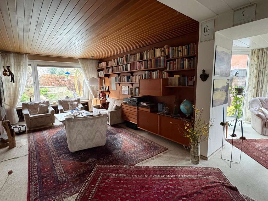 Immobilie in Verl - Großzügiges Wohnhaus in bevorzugter Lage von Verl – Viel Raum für Ihre Wohnideen - Bild 3