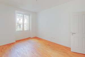 Kernsanierte Altbauwohnung für Paare und junge Familien – Moningerstraße 7, 76135 Weststadt, Karlsruhe – Vorschaubild 5