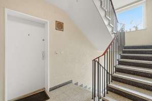 3-Zimmer-Wohnung mit Loggia – modernisiert in Bonn-Mehlem – Die vollständige Adresse der Immobilie erhältst du vom Anbieter., 53179 Lannesdorf, Bonn – Vorschaubild 16