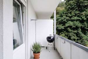 4 Zimmer mit großem Südbalkon und Blick ins Grüne, Bogenhausen – Die vollständige Adresse der Immobilie erhältst du vom Anbieter., 81927 Englschalking, München – Vorschaubild 20
