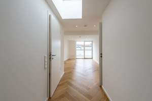 EXKLUSIVE GELEGENHEIT!- TRAUMPENTHOUSE mit 360 Grad Bergblick, Balkon, Dachterrasse und Luxusküche – Kaiserstraße 2, 83022 Innenstadt, Rosenheim – Vorschaubild 11