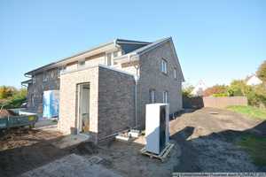 4-Fam.-Haus - ideal für Anleger! – Delmenhorst – Vorschaubild 2