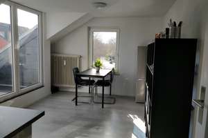 Lichtdurchflutete 2 - Zimmer Dachgeschosswohnung