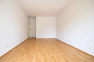 4 Zi. in Unterbach * 154,99 m² Wfl. * 2 Bäder * Südloggia * Aufzug * Tiefgarage  – Die vollständige Adresse der Immobilie erhältst du vom Anbieter., 40627 Unterbach, Düsseldorf – Vorschaubild 9