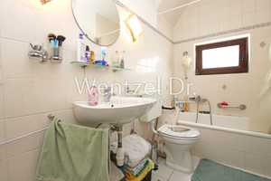 Charmantes Zweifamilienhaus mit großem Garten in Lübeck – Ideal für Familien & Investoren – Lübeck – Vorschaubild 5
