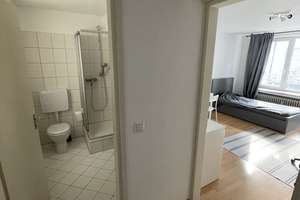 1-Zimmer Wohnung mit Balkon in München-Milbertshofen – Korbinianplatz 6, 80807 Milbertshofen, München – Vorschaubild 1