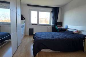 Helle 2-Zimmer Wohnung im 5. OG mit Balkon in Hannover-Groß-Buchholz – Rehmer Feld 20, 30655 Groß-Buchholz, Hannover – Vorschaubild 1