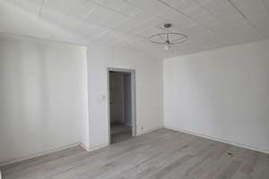 Gestalten Sie Ihr Traum-Apartment! Günstiger Einstieg in Flingern mit Aufzug! – Die vollständige Adresse der Immobilie erhältst du vom Anbieter., 40233 Oberbilk, Düsseldorf – Vorschaubild 2