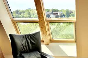EINZIGARTIG – Altbau-Traum mit großer Dachterrasse und direktem Blick auf Ruhmeshalle / Bavaria