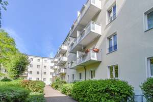 HELLE 2 ZIMMER WOHNUNG IN GRÜNER OASE |HOCHPARTERRE | PROVISIONSFREI | – Rudolf-Schwarz-Straße 26, 10407 Prenzlauer Berg, Berlin – Vorschaubild 6
